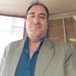 تصویر پروفایل علی