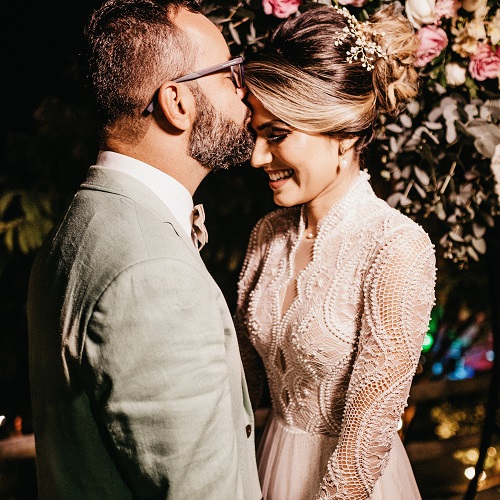 ناز یار ناز یار